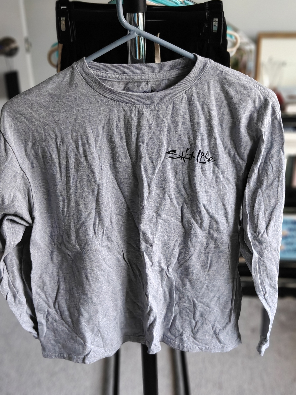 Salt Life Pirate Long Sleeve Tee in Light Gray